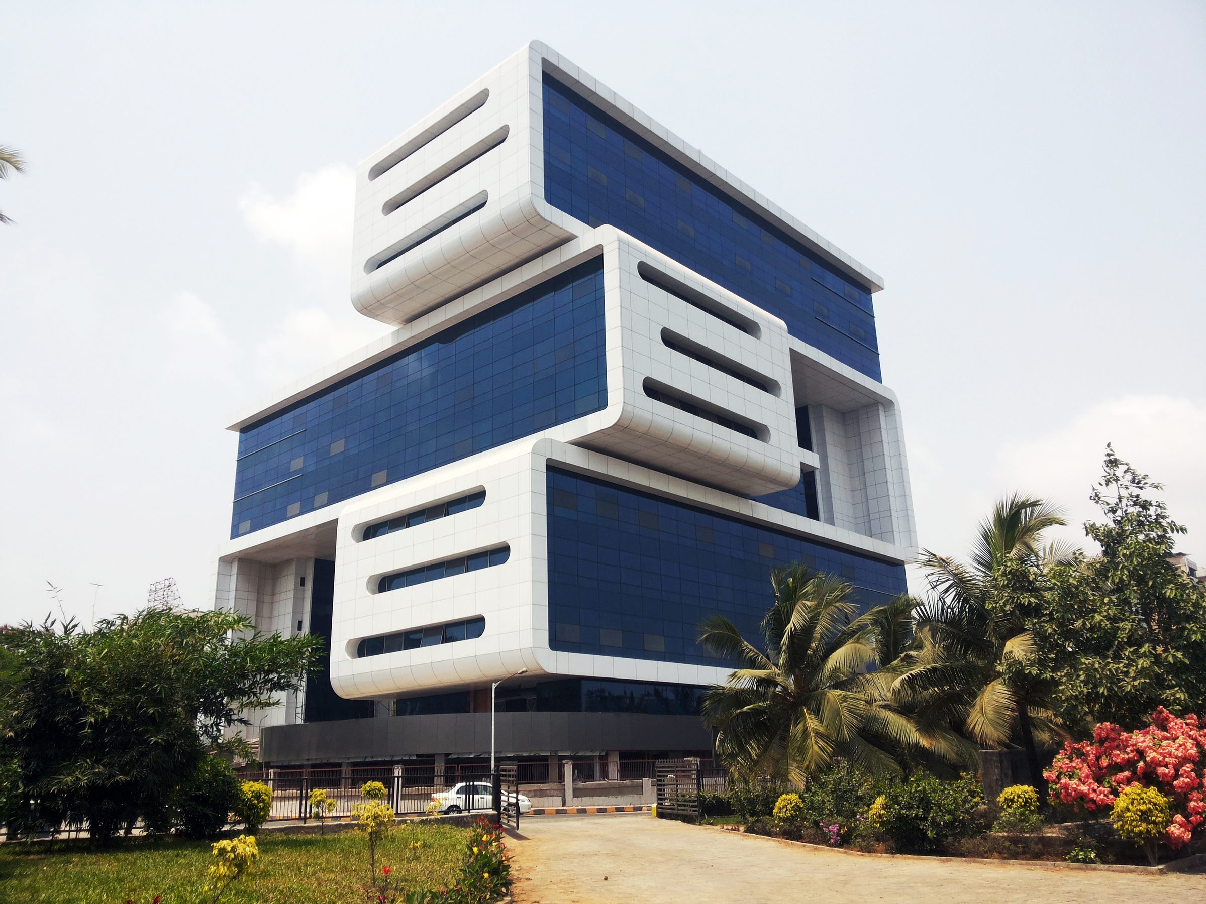 MMRDA Headquarters, view 2
