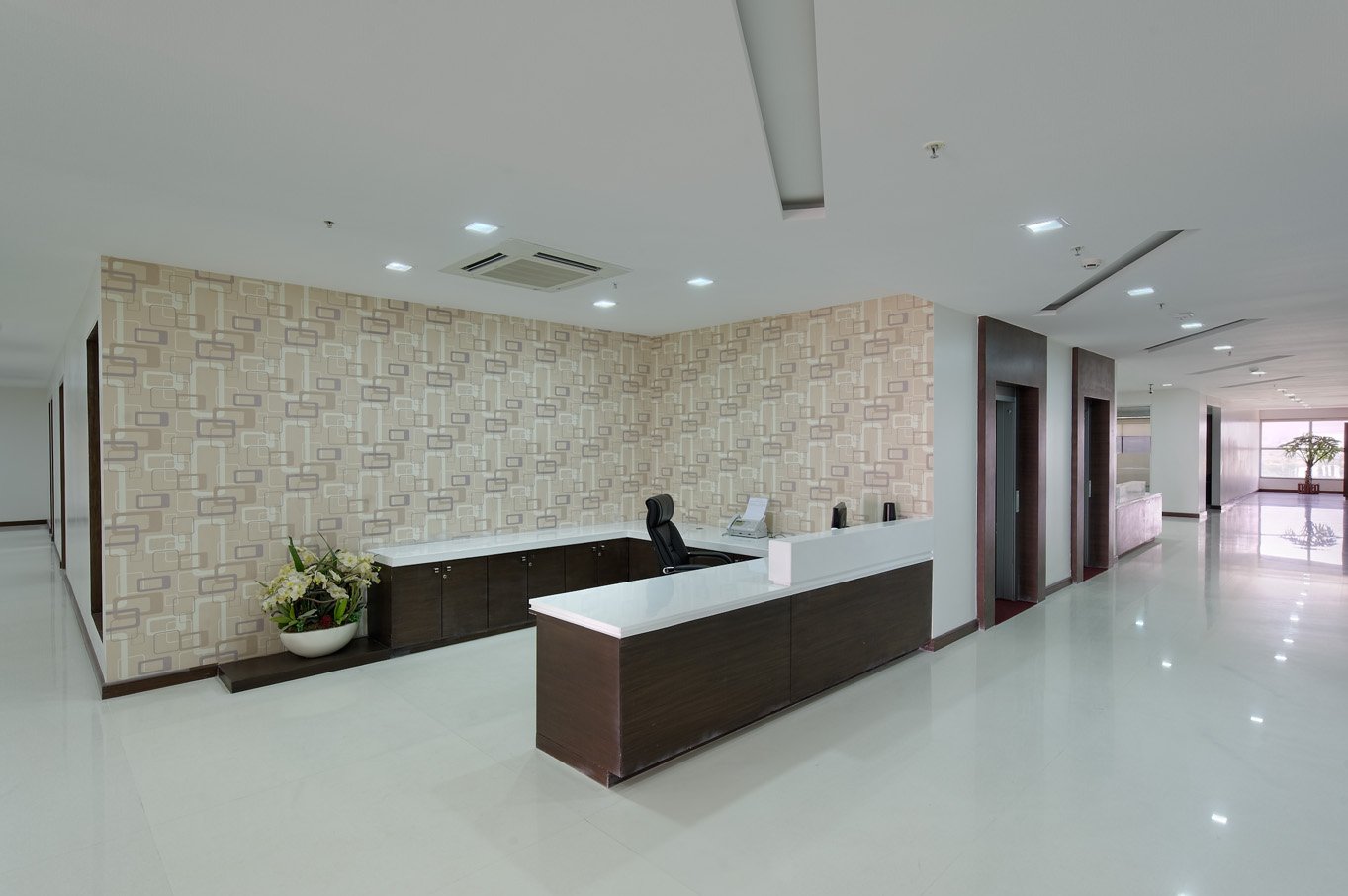 Fujitsu, view 5