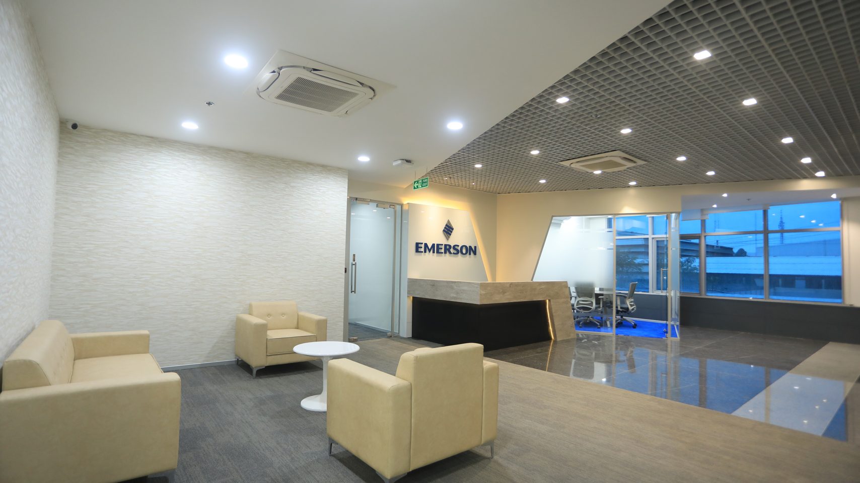 Emerson, view 2