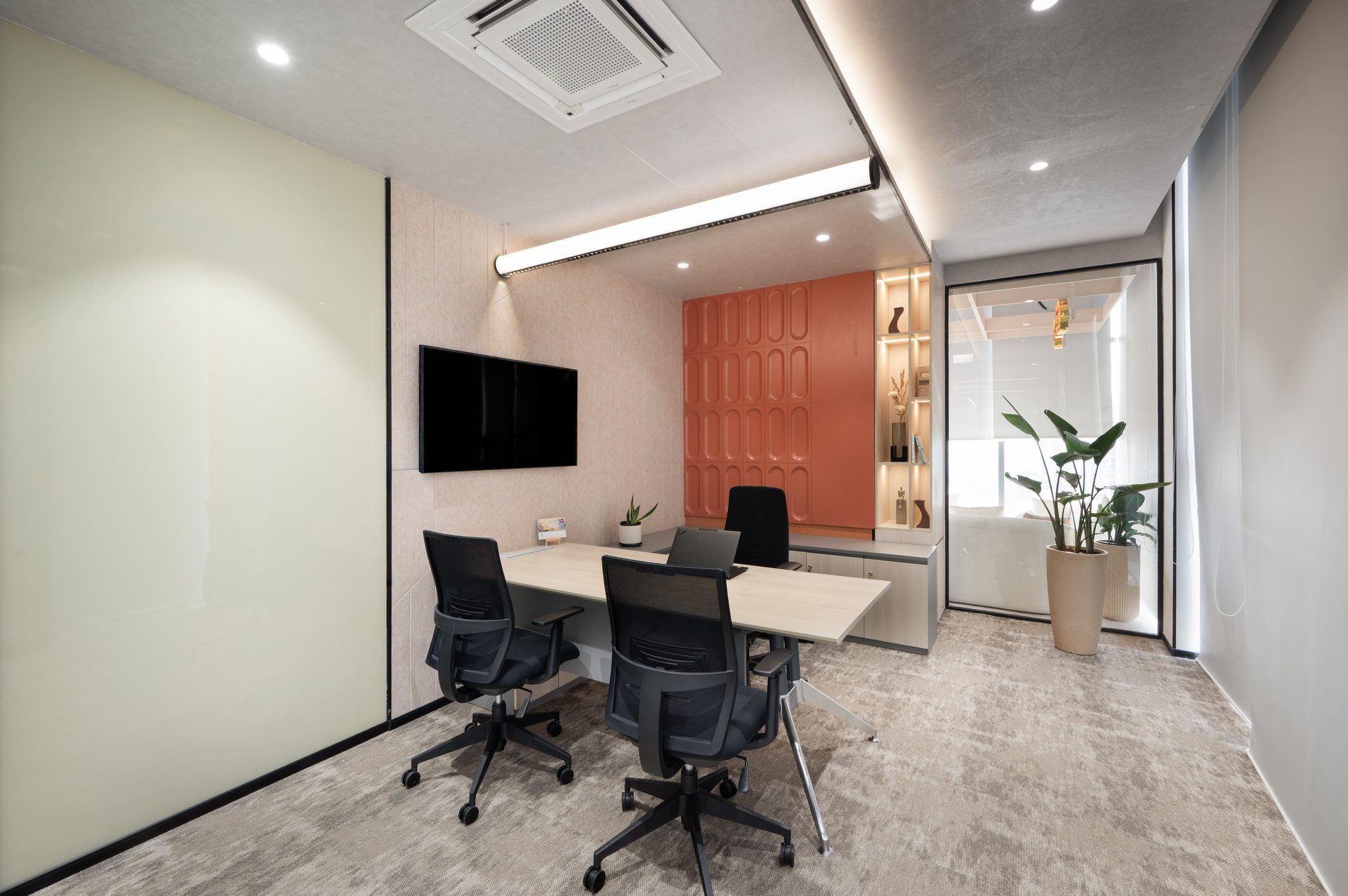 Generac, view 9